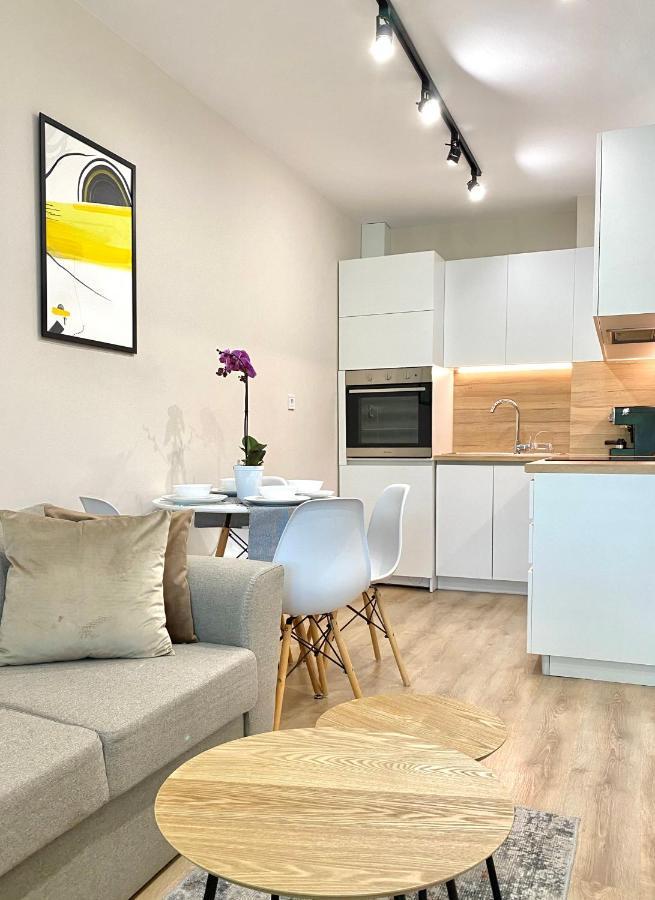 City Centre Bright & Cozy Apartment For 4 Persons Stara Zagora Buitenkant foto